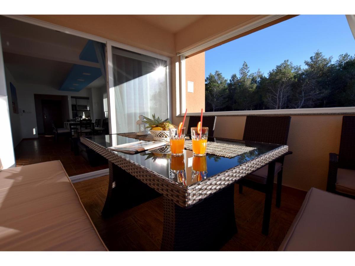 רובנסקה Apartment Dinko מראה חיצוני תמונה