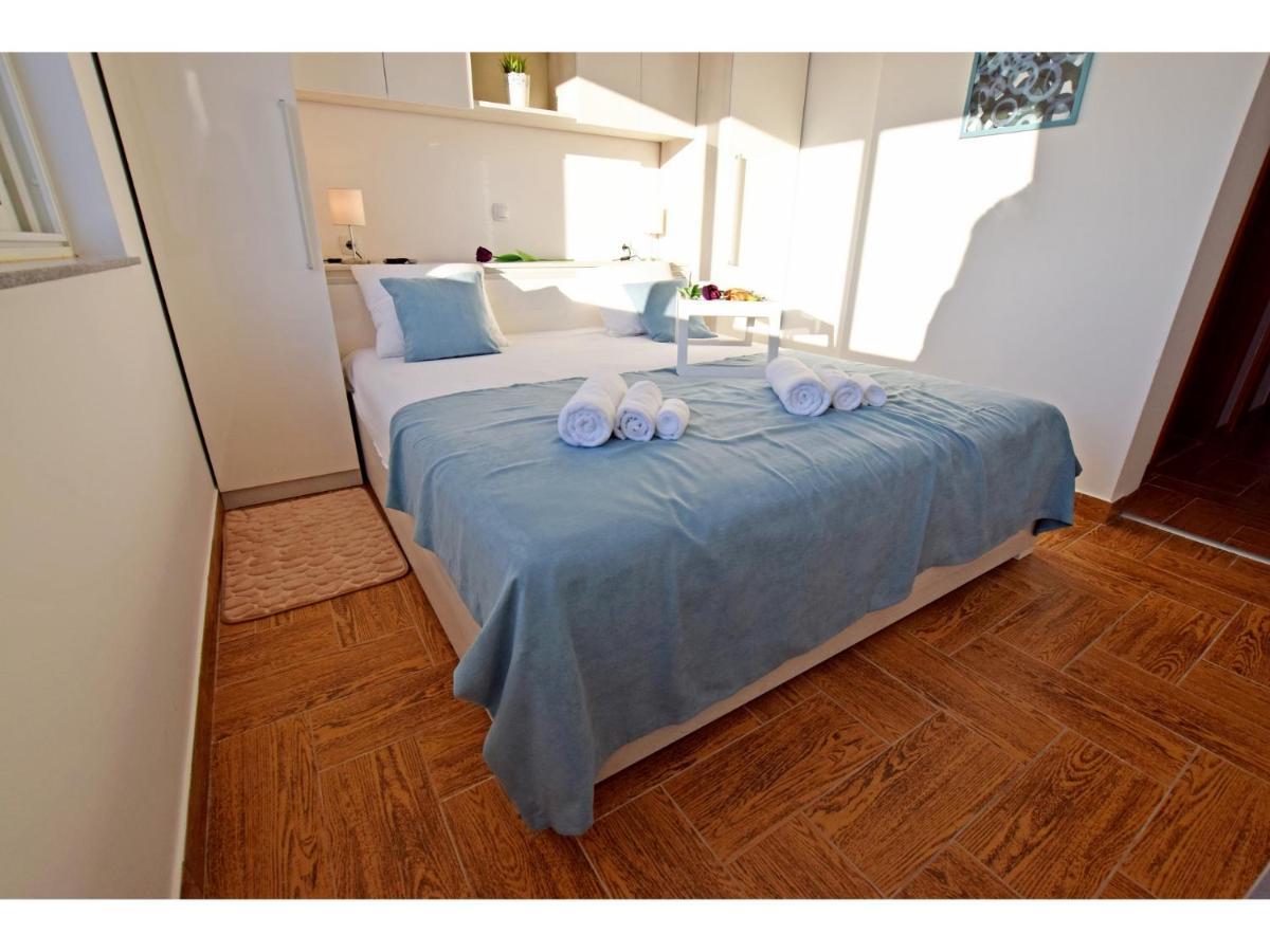 רובנסקה Apartment Dinko מראה חיצוני תמונה