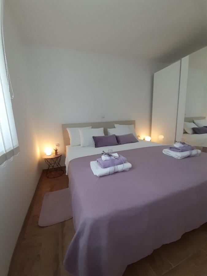רובנסקה Apartment Dinko מראה חיצוני תמונה