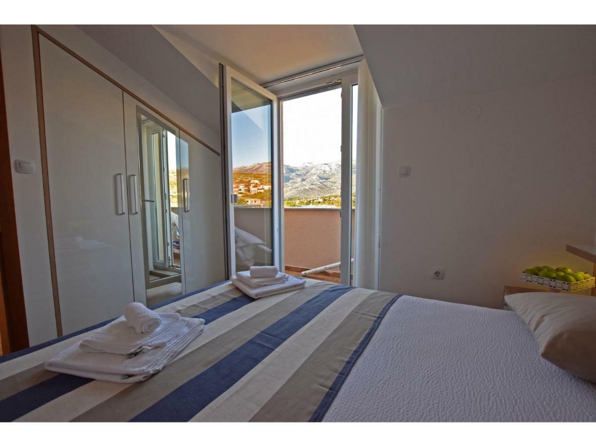 רובנסקה Apartment Dinko מראה חיצוני תמונה
