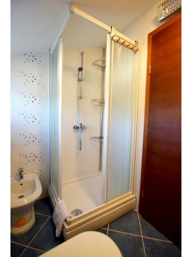 רובנסקה Apartment Dinko מראה חיצוני תמונה